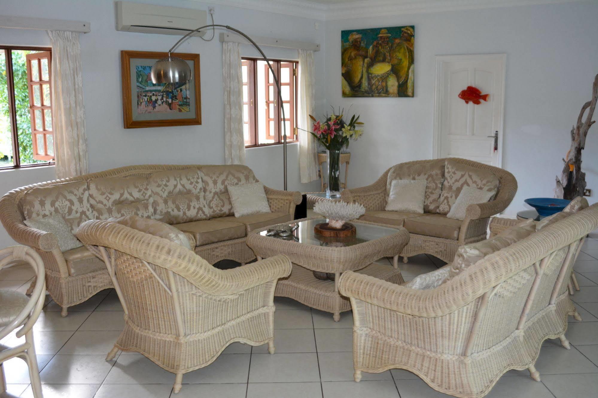 Villa De Cerf Cerf Island Bagian luar foto